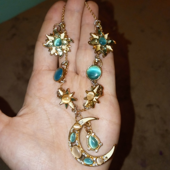 Necklace - Picture 3 of 3